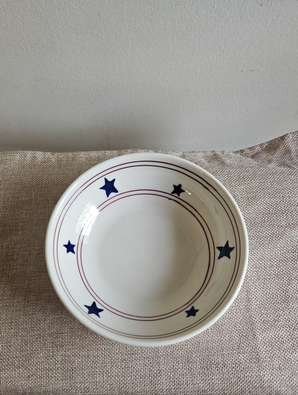 ⭐️💙Hartstone Pottery Stars & Stripes Soup/Cereal Bowl